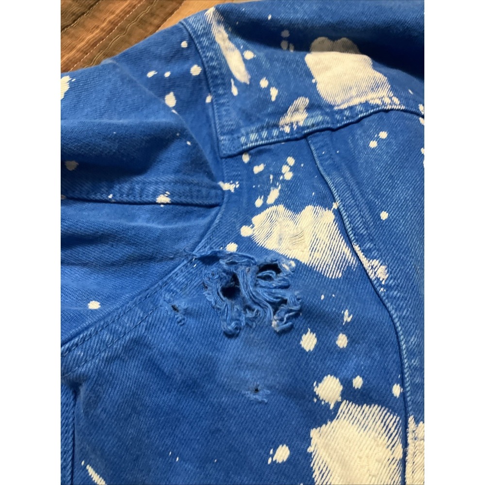 Levi's Blue Denim Jacket with White Paint Splatter - Picture 7 of 9